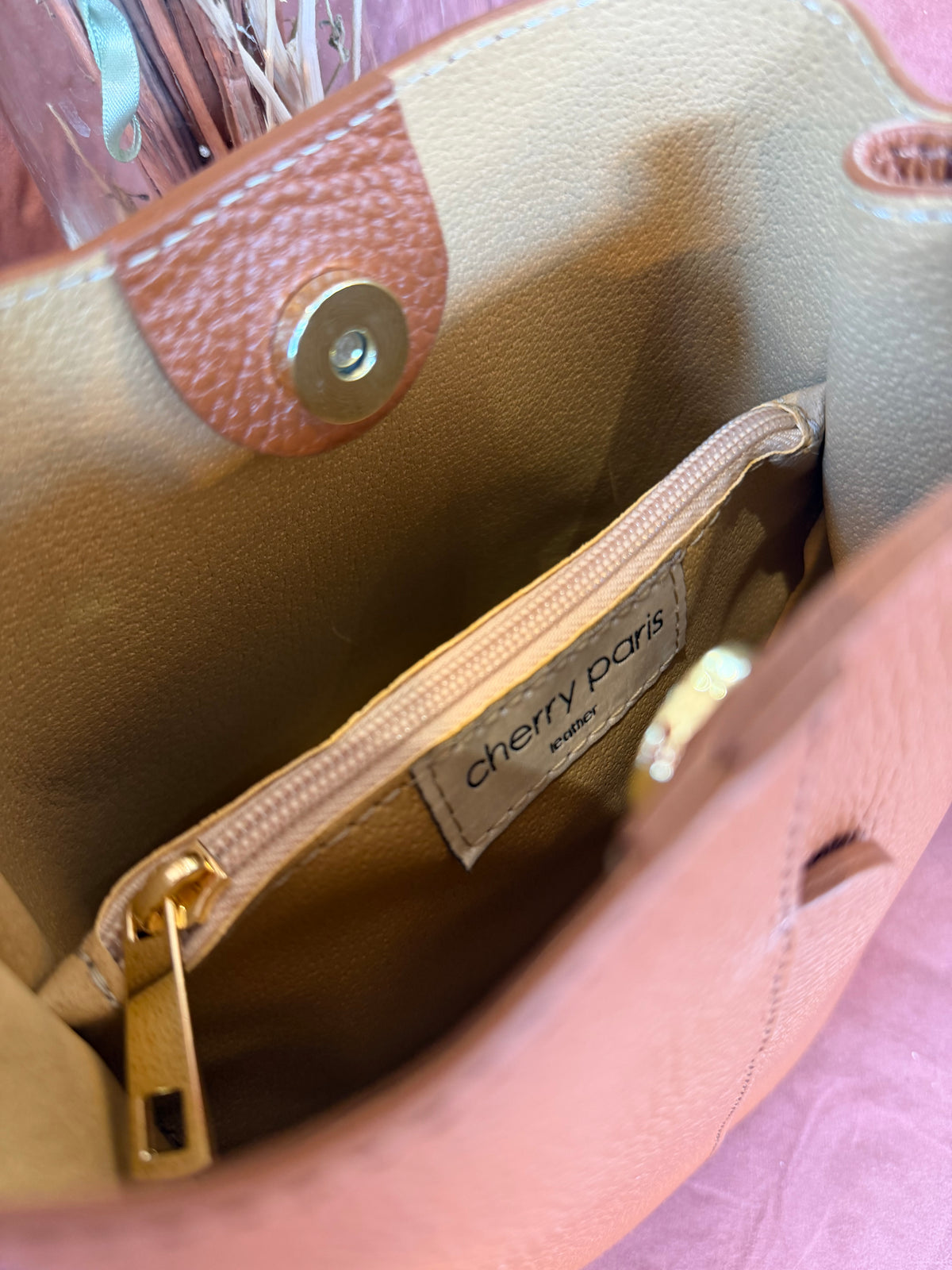Borsa LILWEEN in pelle martellata - COGNAC